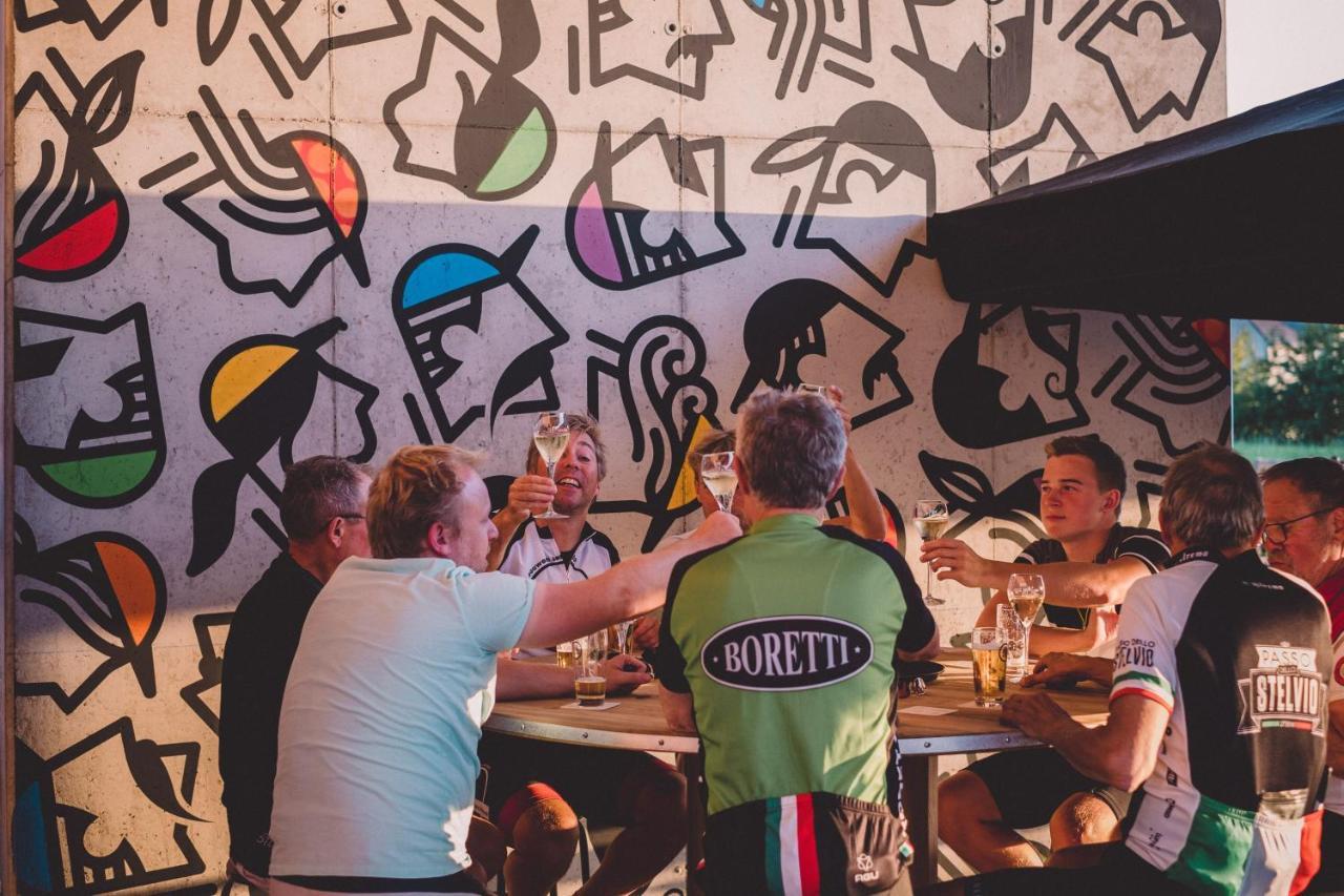 Cafe Coureur Borgloon Exterior foto